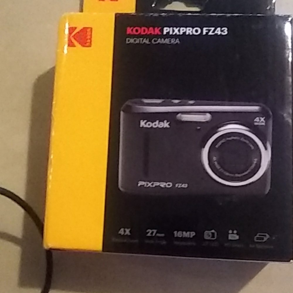 Kodak pixpro fz43 digital camera